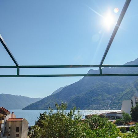 Apartmani Mozaici Risan Kültér fotó