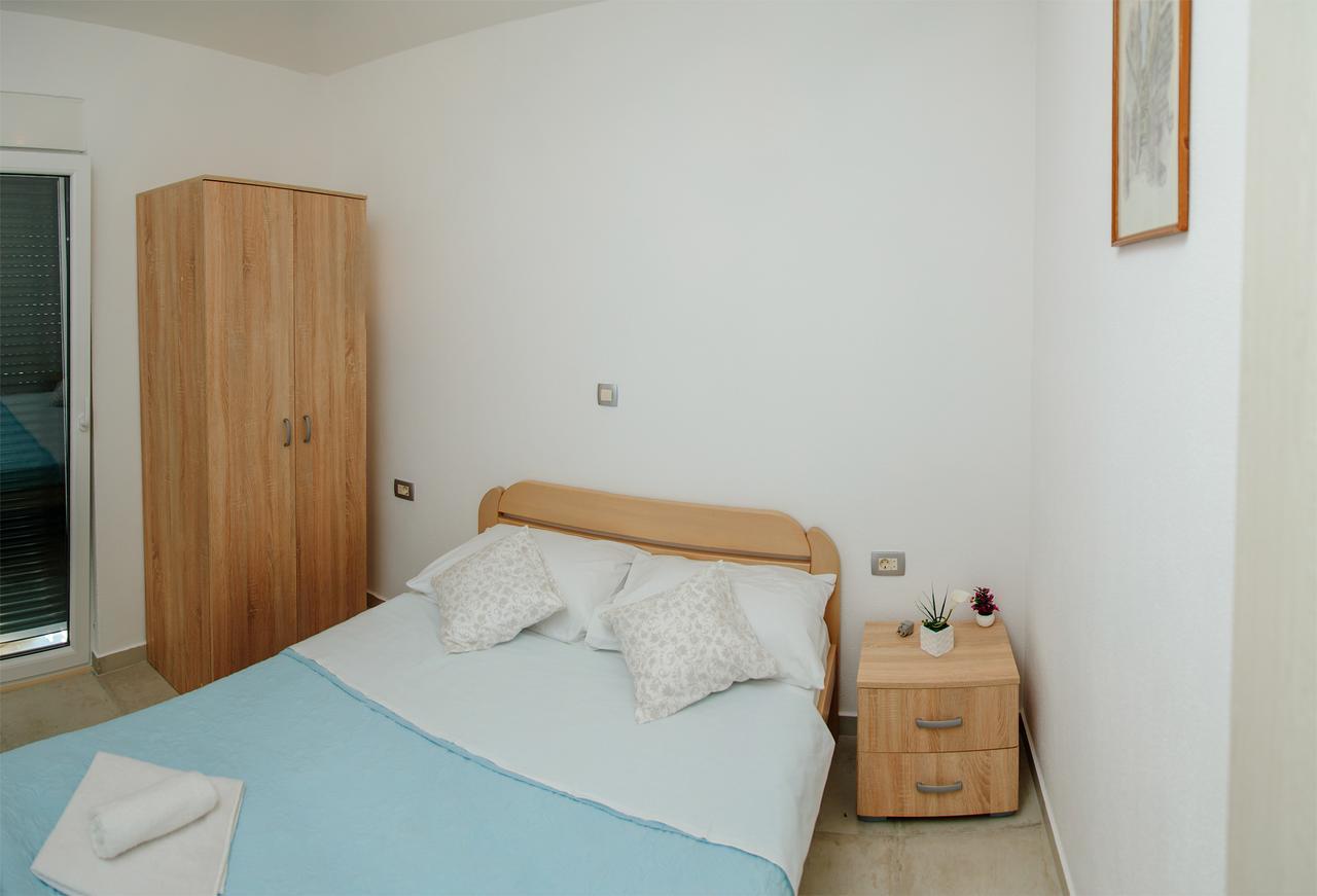 Apartmani Mozaici Risan Kültér fotó