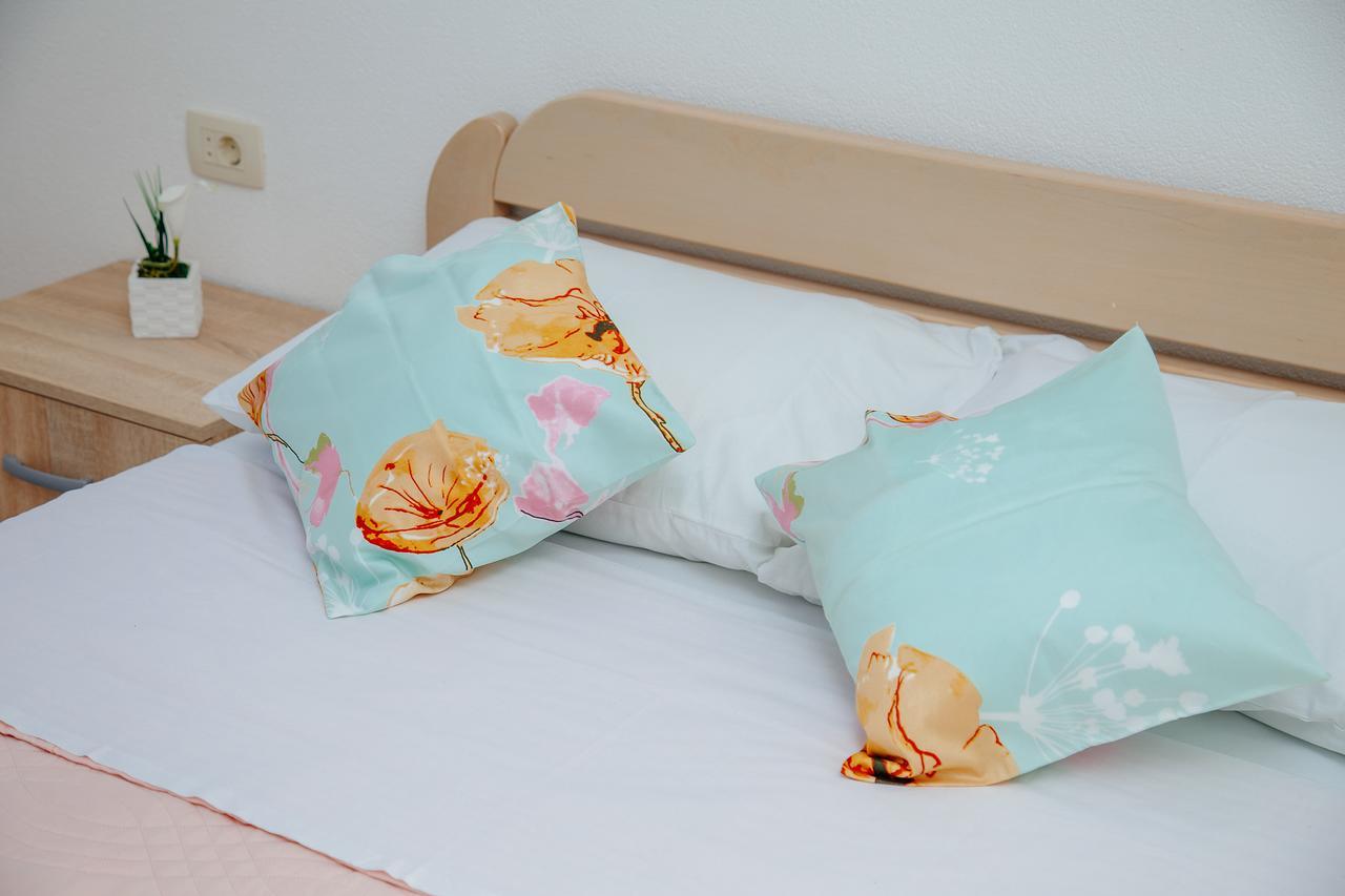 Apartmani Mozaici Risan Kültér fotó