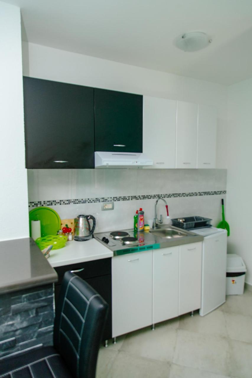 Apartmani Mozaici Risan Kültér fotó