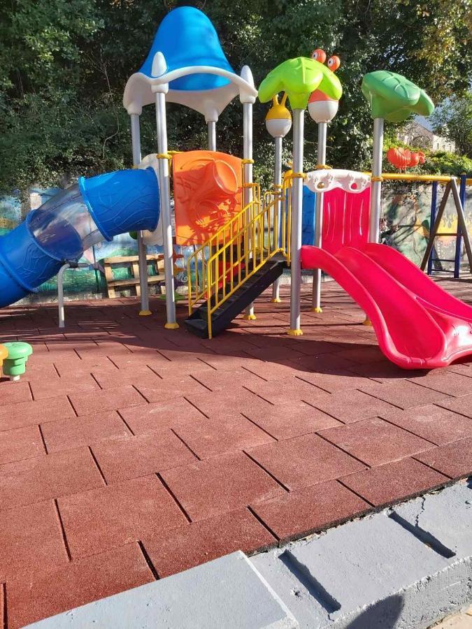 Apartmani Mozaici Risan Kültér fotó